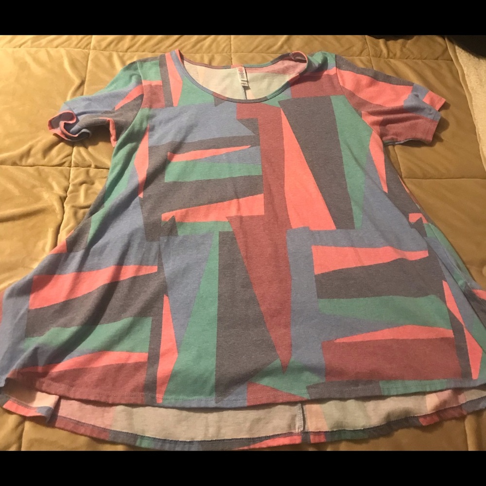 Lularoe Perfect T